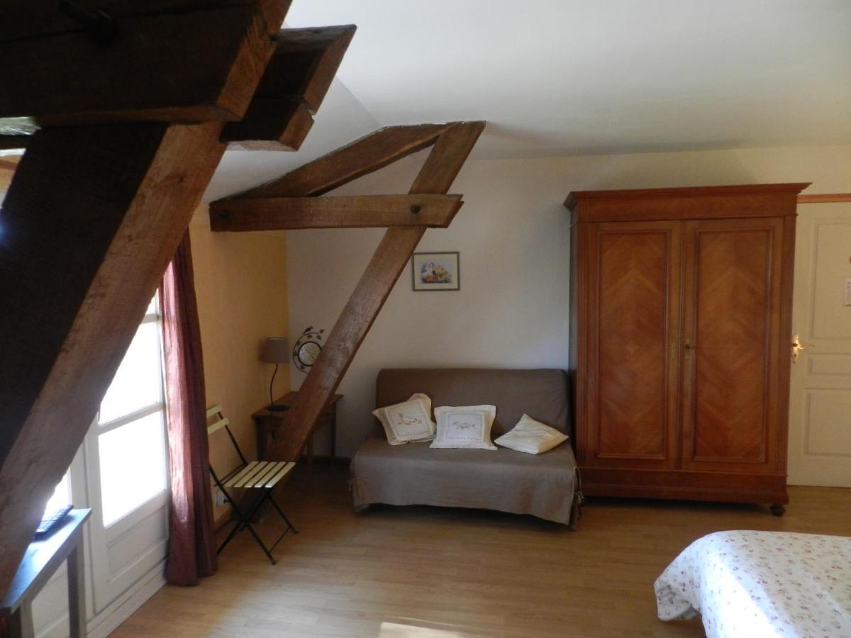 La Ferme Montplaisir Hotel Montesquieu-Volvestre Exterior photo